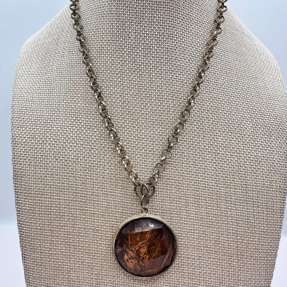 Vintage 90s Silver‎ Tone Amber Foil Glass Round Pendant Necklace Women's Jewelry